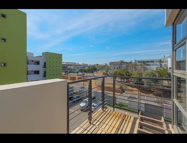 2 BEDROOM APARTMENT FOR SALE IN RIVONIA